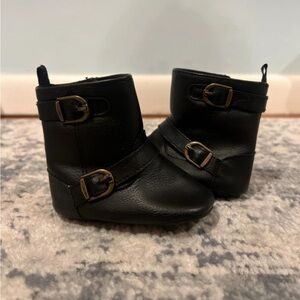 Old Navy Black Buckle Baby Boots